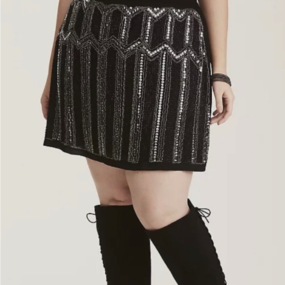 Torrid Black and silver front sequin  Ponte Mini Skirt - Size 4